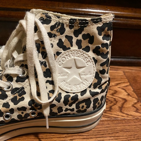 Converse Chuck Taylor All Star Womens Size 6.5 US 570915C Leopard Athletic Shoe - Picture 3 of 13
